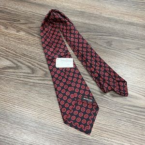 KITON NWT Black w/ Red Polka Dot Seven Fold Tie